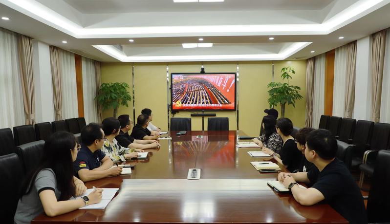 beat365师生热议习近平总书记在庆祝...